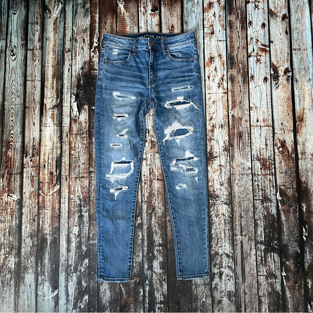 American Eagle High Rise Distressed Stretch Jeggings